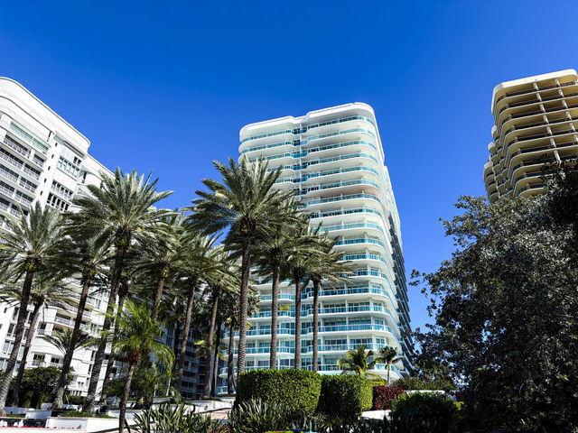 Palace at Bal Harbour  photo 2